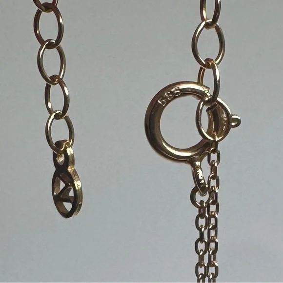 Mejuri 14K Initial Necklace - Picture 6 of 8